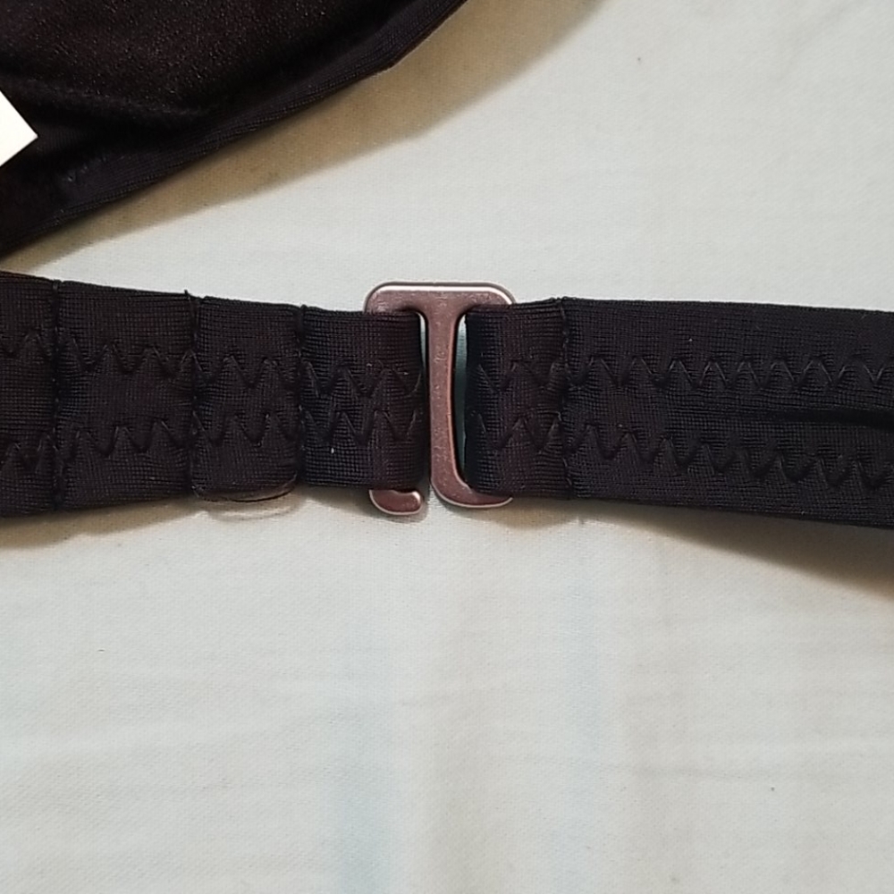 Old Navy Black Bikini Top - Picture 3 of 4